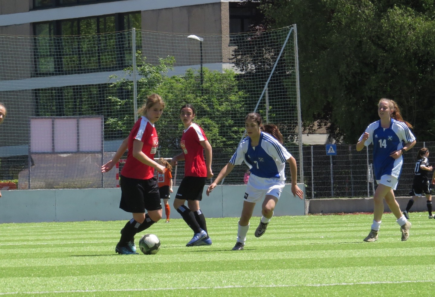 3. Platz bei den Fußball Landesmeisterschaften der Damen--Bild-Nr. 2