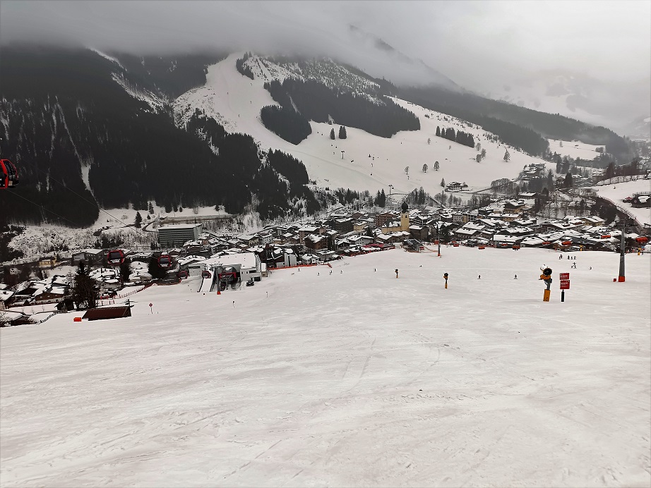 Raiffeisen Schulschitag 2022 in Leogang--Bild-Nr. 1