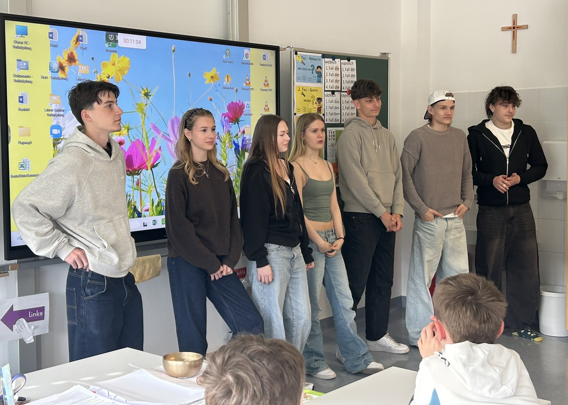 HAK-Schüler:innen besuchten Volksschulkinder in Straßwalchen--Bild-Nr. 13