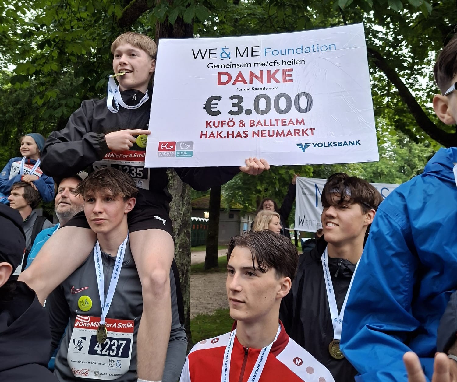 HAK Neumarkt beim "Inclusion Run" im Salzburger Volksgarten--Bild-Nr. 2