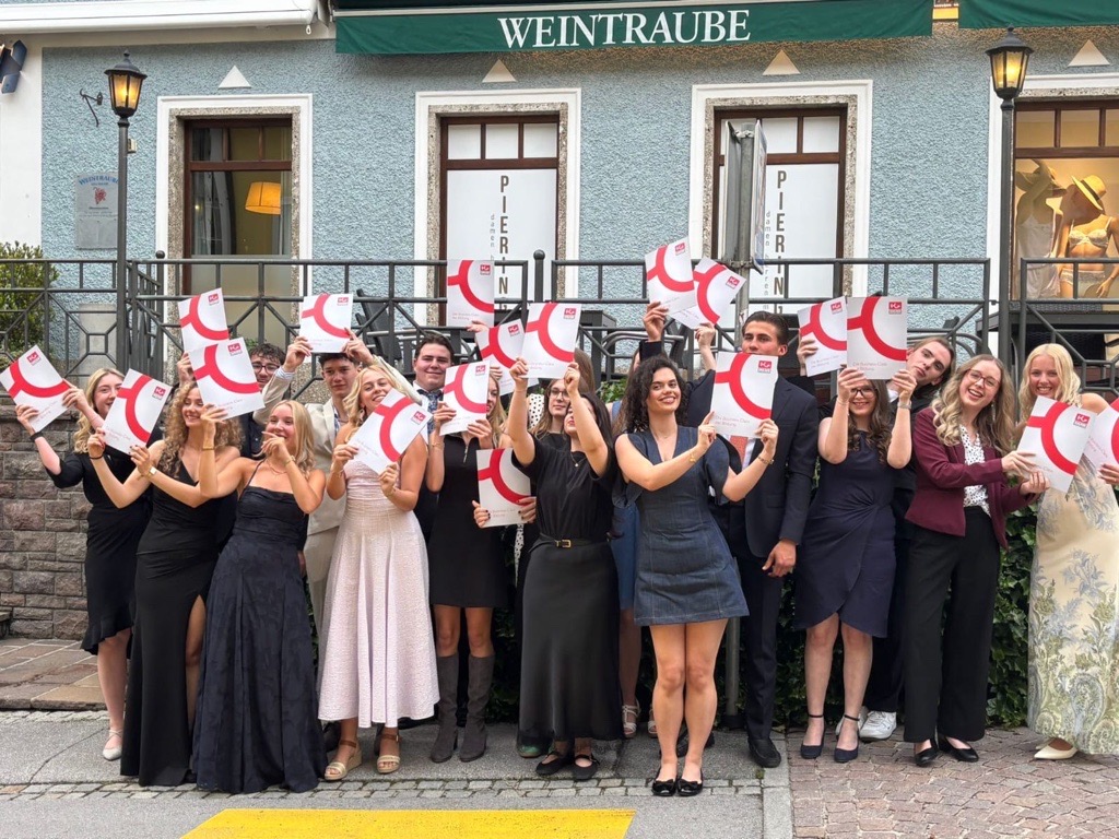Matura 2026 erfolgreich absolviert...--Bild-Nr. 1