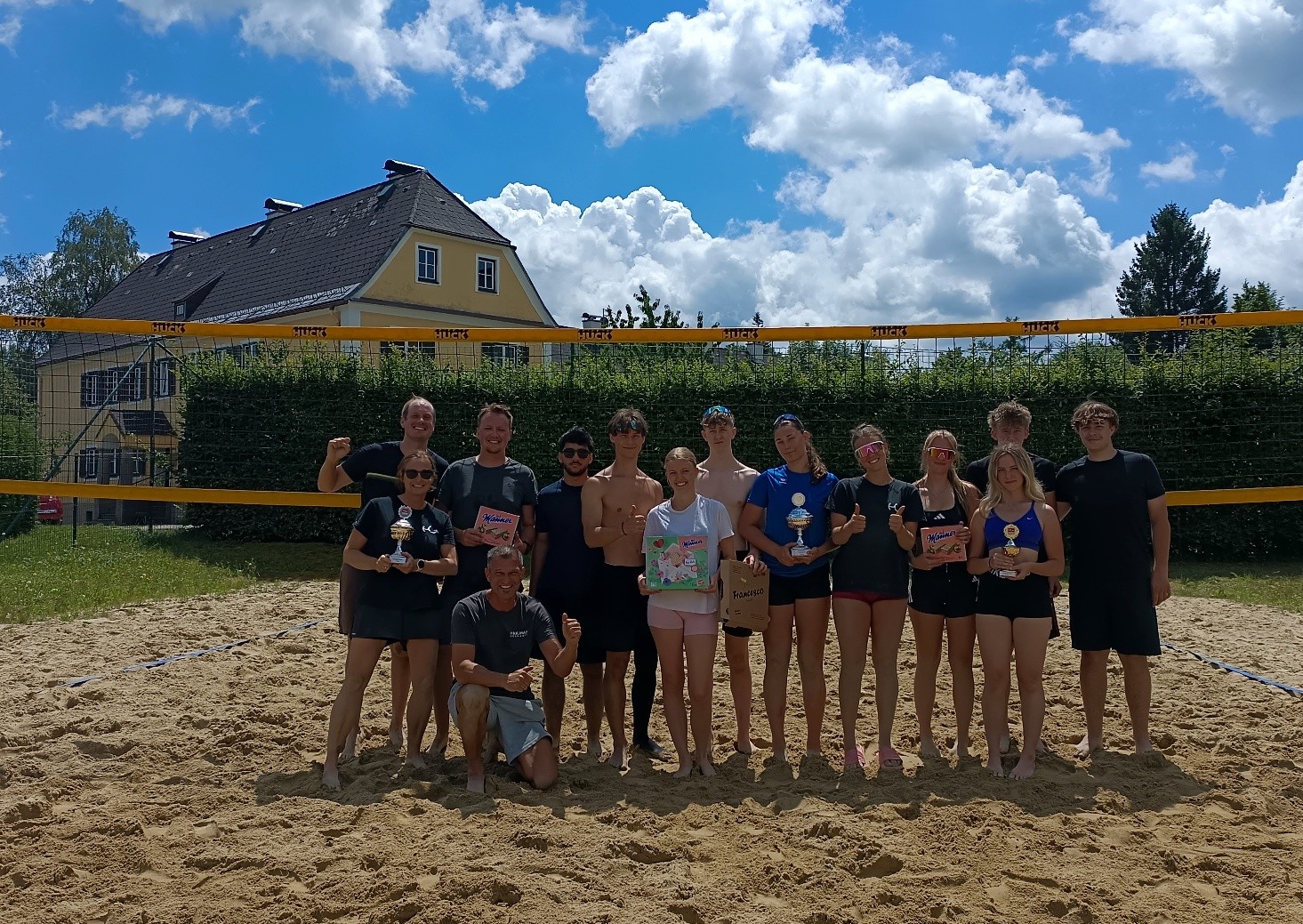 Schul-Beachvolleyballturniere in den letzten beiden Schulwochen--Bild-Nr. 1