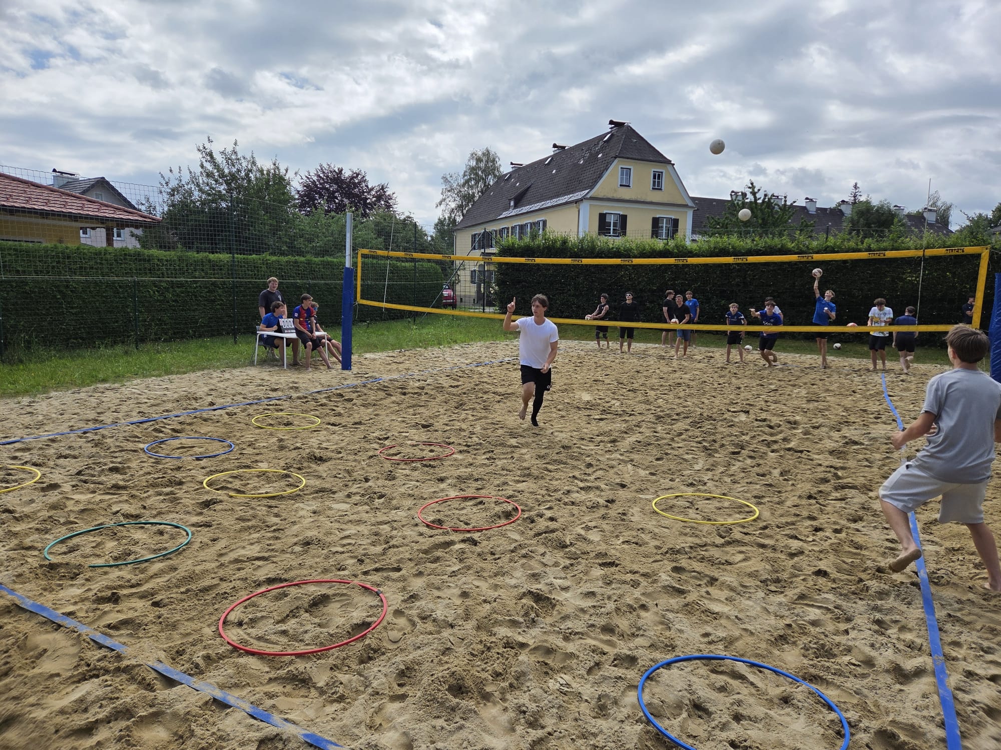 Schul-Beachvolleyballturniere in den letzten beiden Schulwochen--Bild-Nr. 3